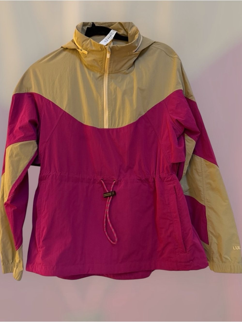 Lululemon Evergreen Anorak
Prosecco / Ripened Raspberry - Picture 4 of 9